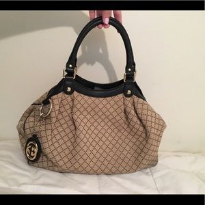 Gucci Diamanté Medium Sukey Tote 211944